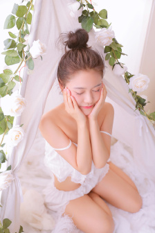 捆着我绑着我