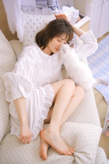 小楼又东风